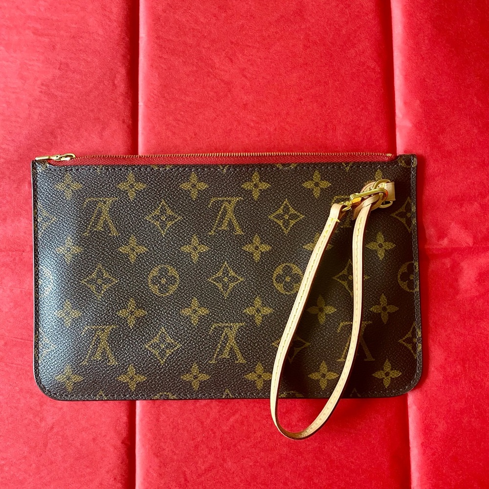 Louis Vuitton pochette neverful monogram wristlet